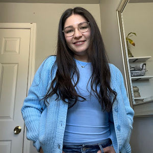 Meet your Posher, Cristina